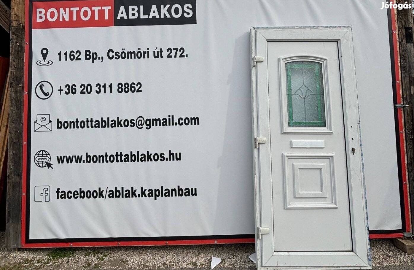 Bontott műanyag bejárati ajtó 98 x 216 cm befelé balos