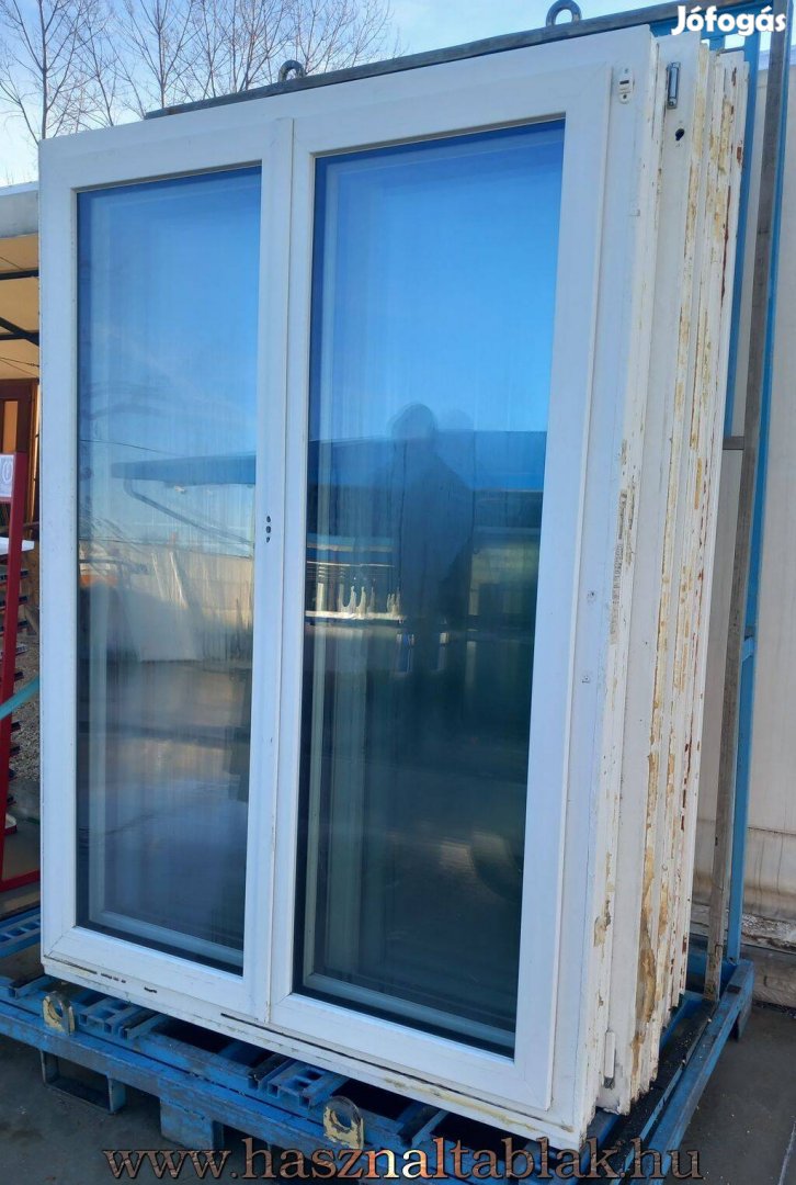 Bontott műanyag erkélyajtó 2 szárnyas kivitel