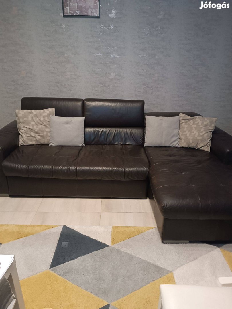 Bőr kanapé L alakú
