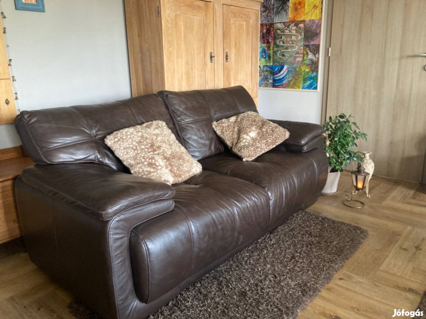 Bör kanapé eladó!