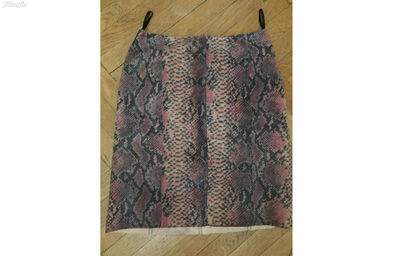 Bőr rövid mintás szoknya