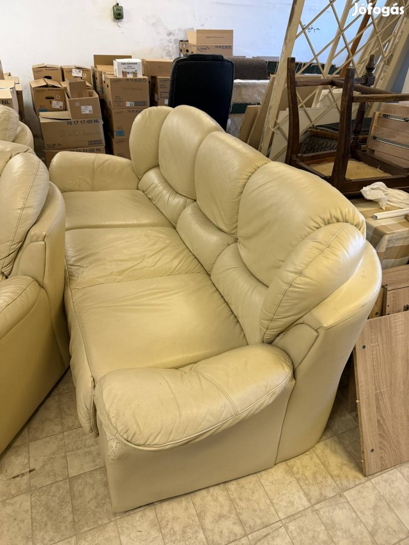 Bőr ülőgarnitúra szett