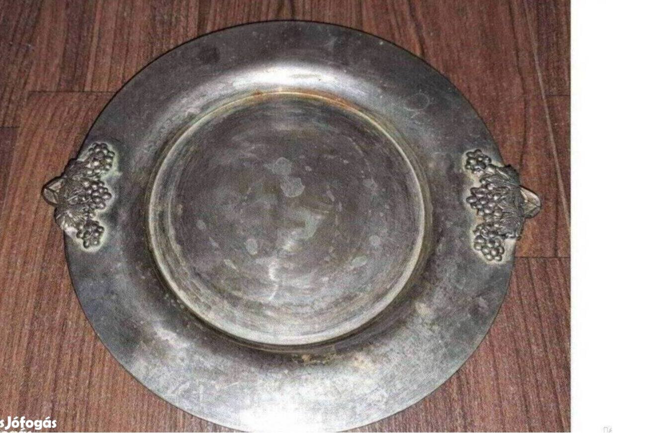 Borász tálca szőlő motívumokkal díszített