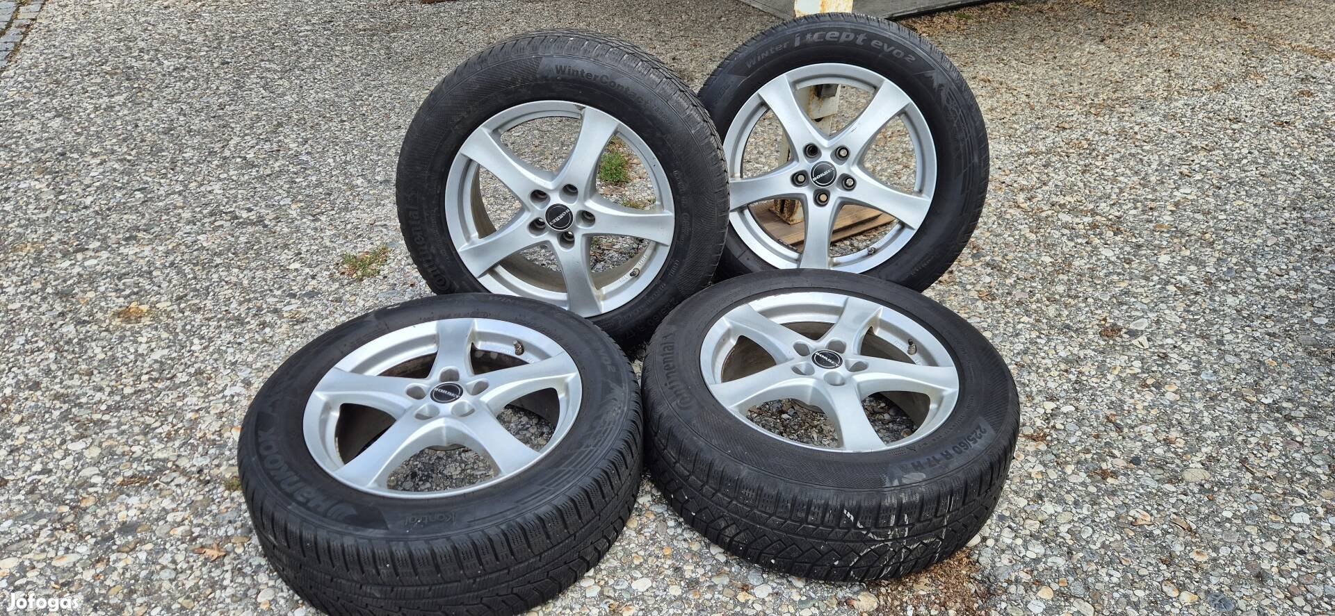 Borbet 5×114,3 alufelnik 225/60 R17 Continental Téligumikkal