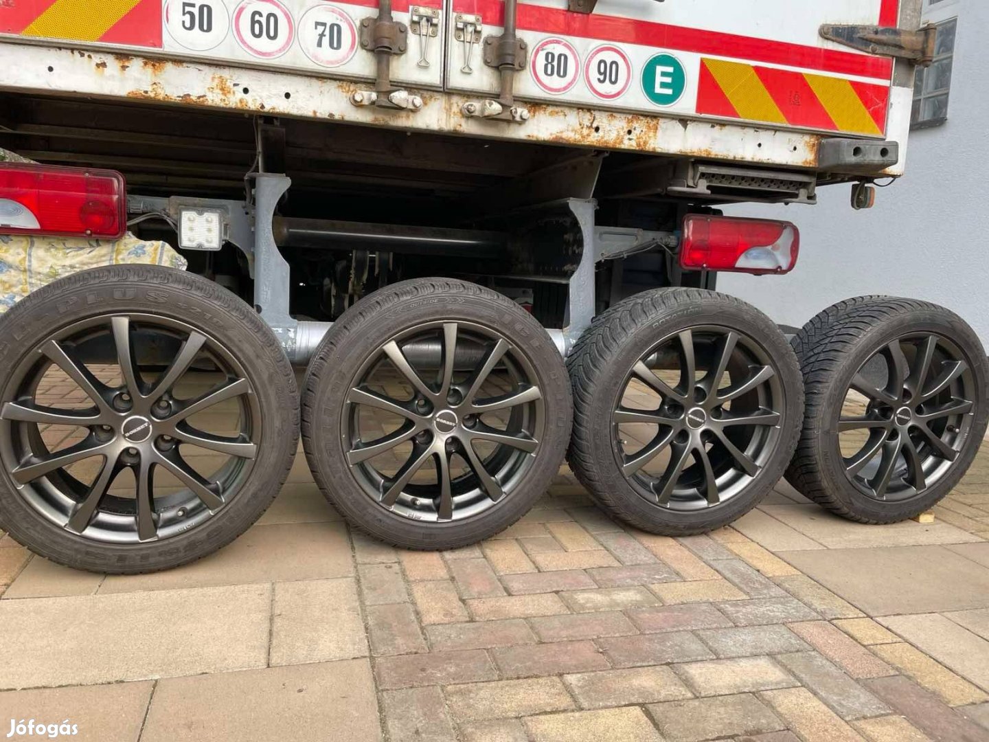 Borbet KBA 47117 225/45/R17 alufelni garnitúra téligumikkal