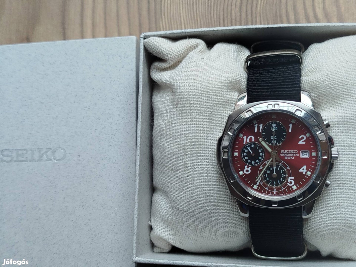 Bordó Seiko Chronograph 