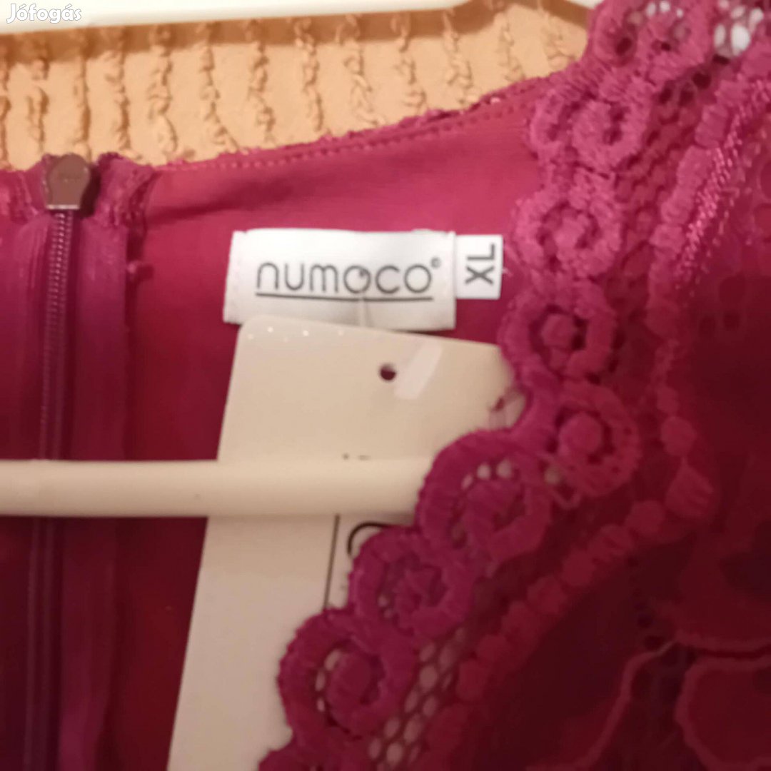 Bordó csipke ruha