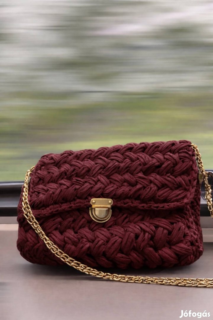 Bordó horgolt táska