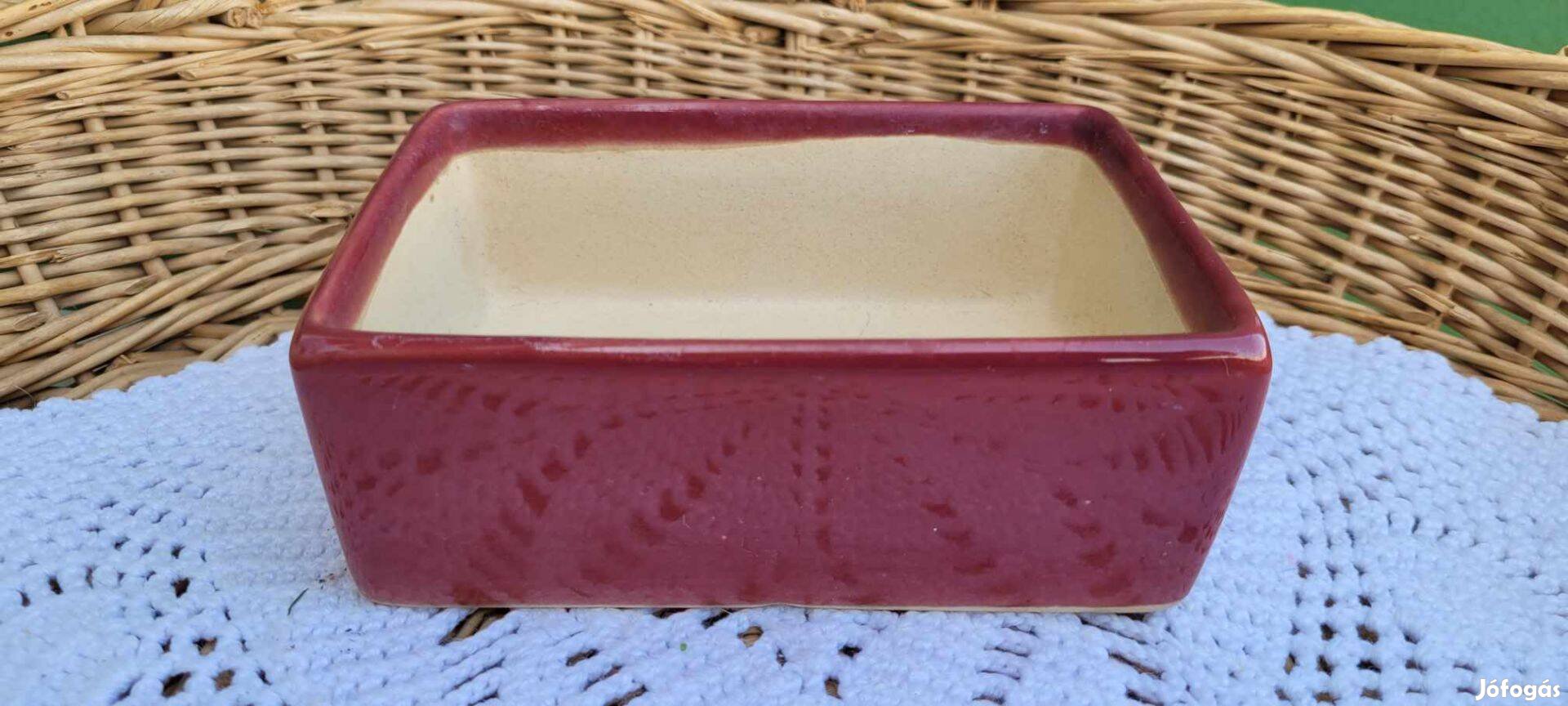 Bordó mázas kerámia bonsai tál