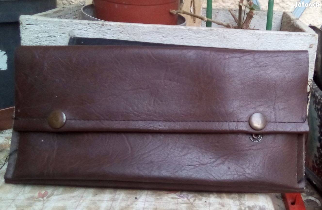 Bordó pincér pénztárca Ajándékozható állapotú