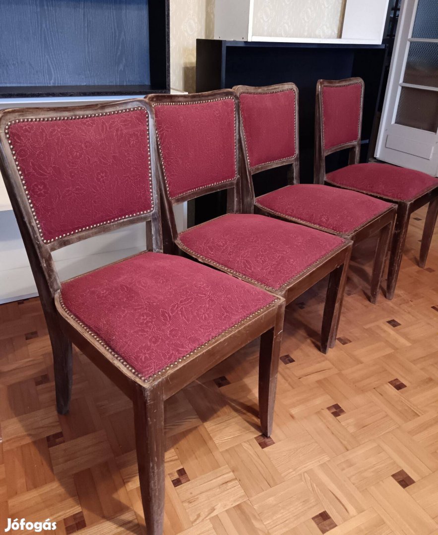 Bordó szövetű stabil székek -4 db -