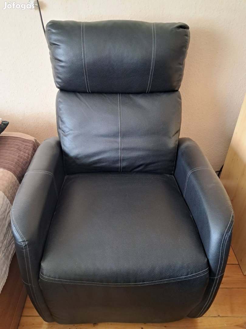 Bőrfotel eladása