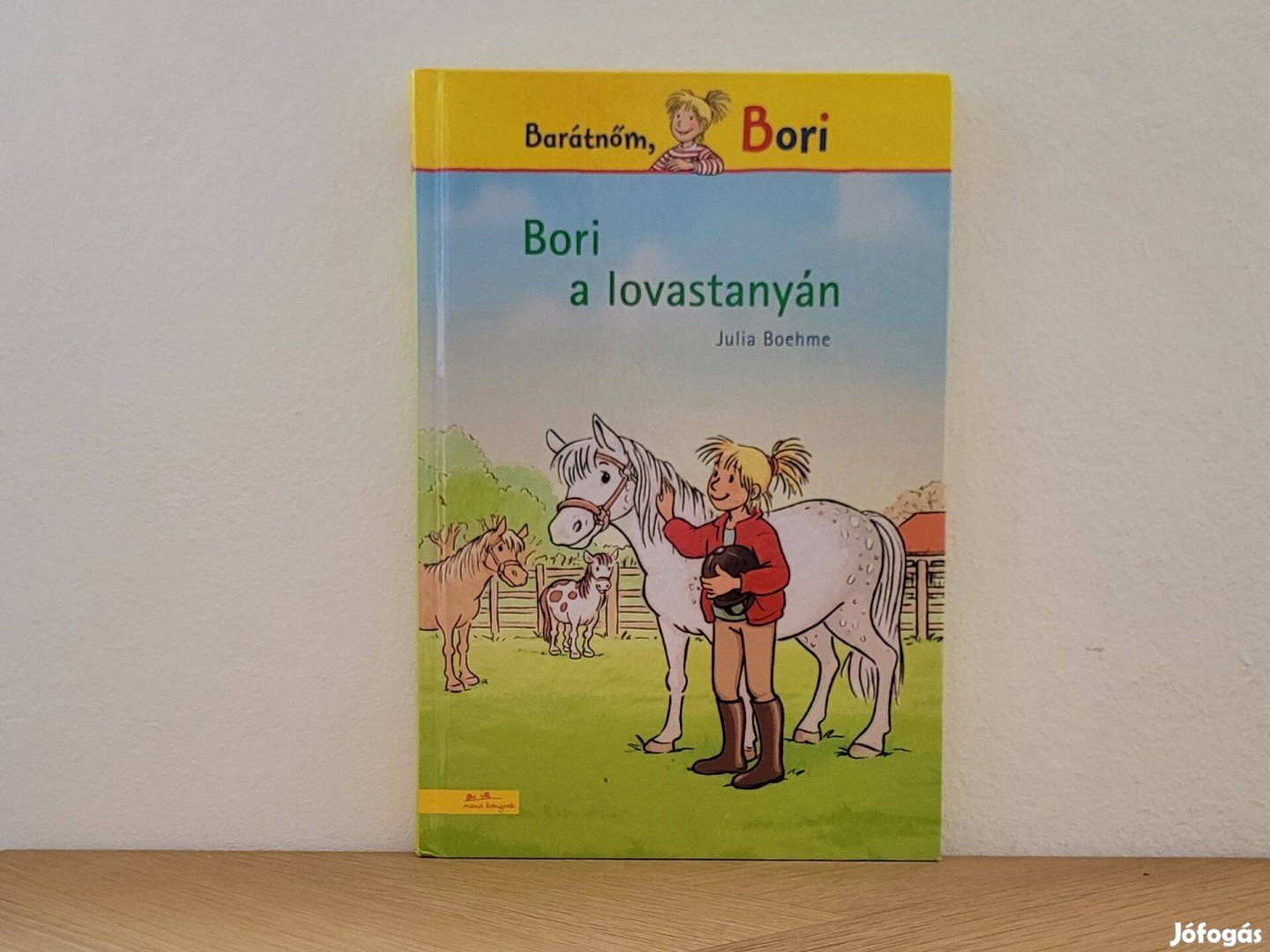 Bori a lovastanyán (Barátnőm, Bori 1) - Julia Boehme könyv eladó