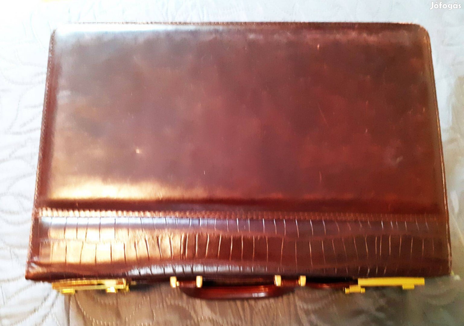 Borjúbox bőr táska