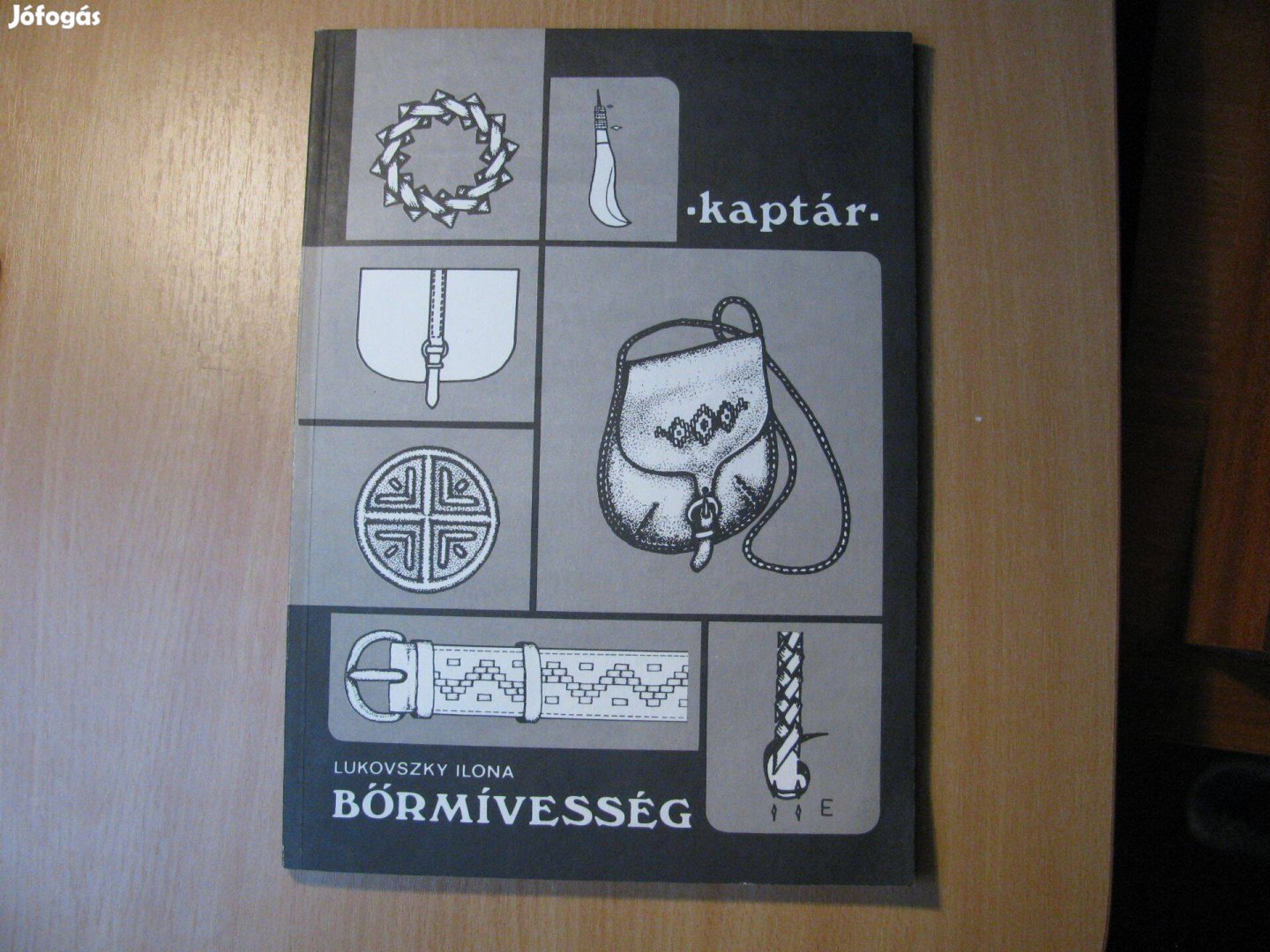 Bőrmívesség (kaptár) Lukovszky Ilona