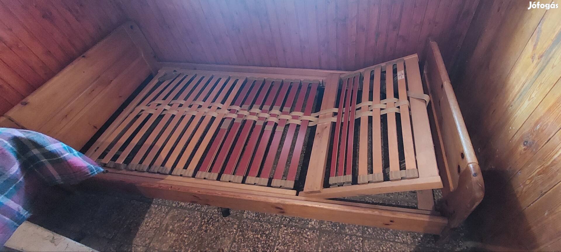 Borovi fenyő ágykeret ágyráccsal eladó monoron