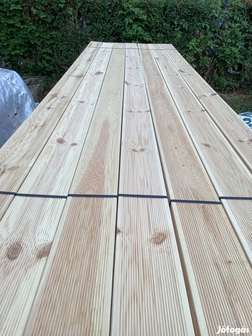 Borovi teraszburkolat 146x21x4000