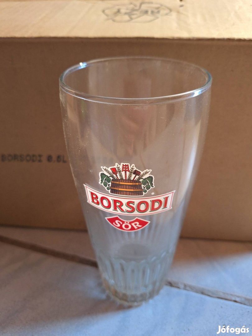 Borsodi sörös pohár 