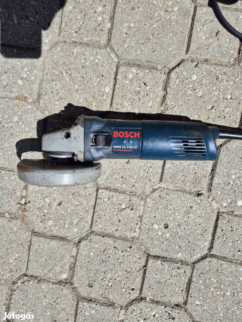 Bosch 1100 wattos lassúindítású kisflex sarokköszörű