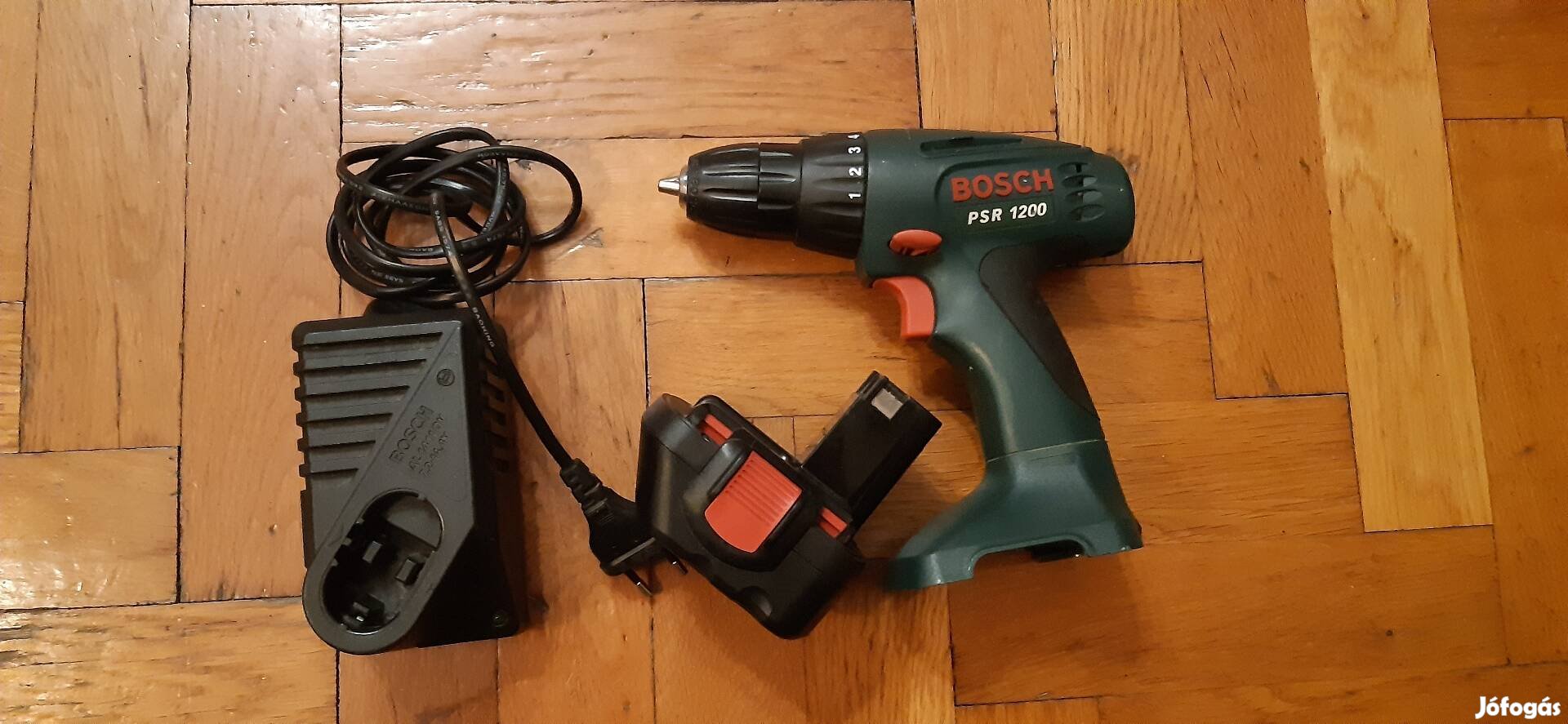 Bosch 12V akkus  fúrógép , fúró , csavarbehajtó