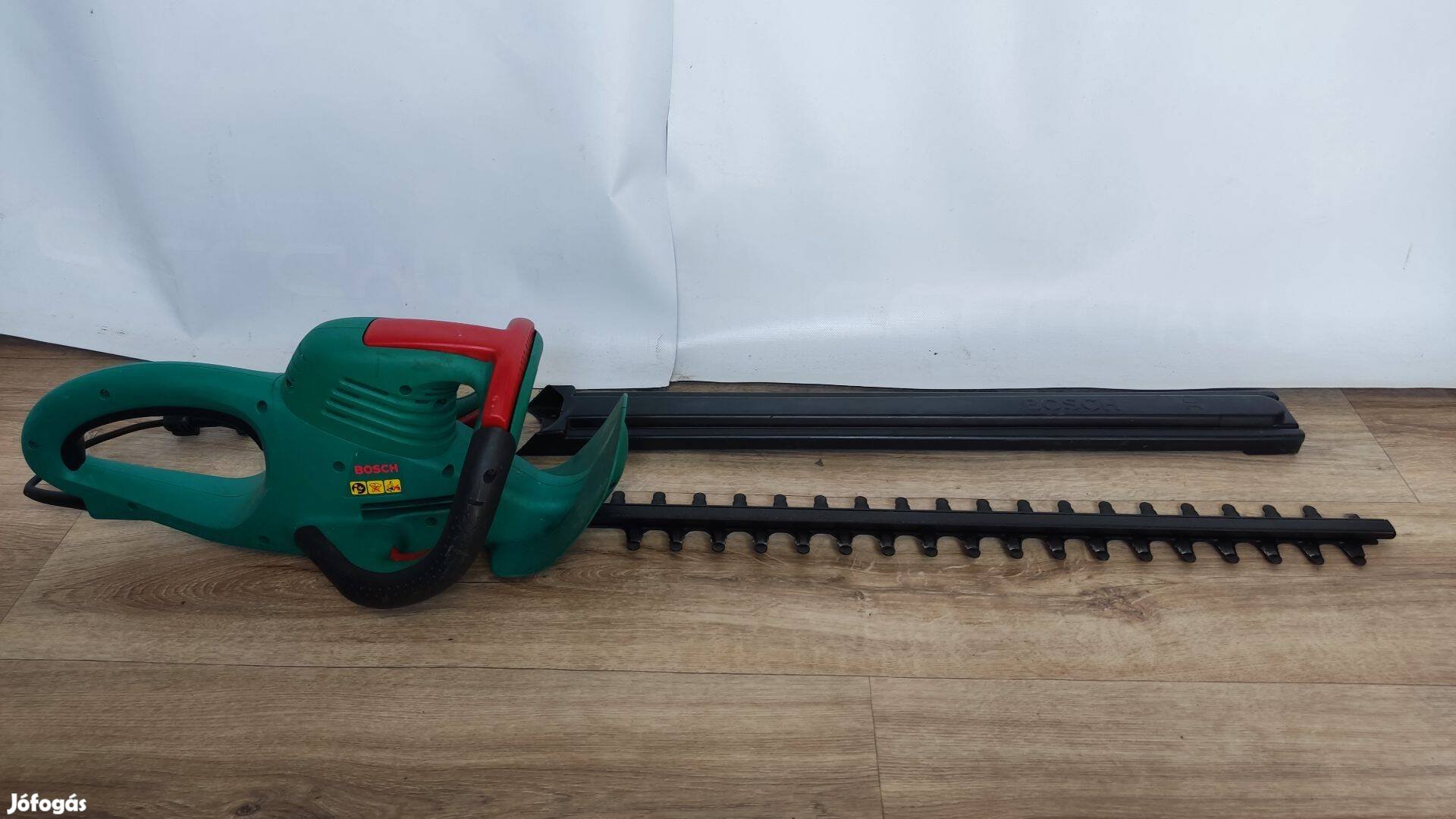 Bosch AHS 60-24s elektromos sövényvágó