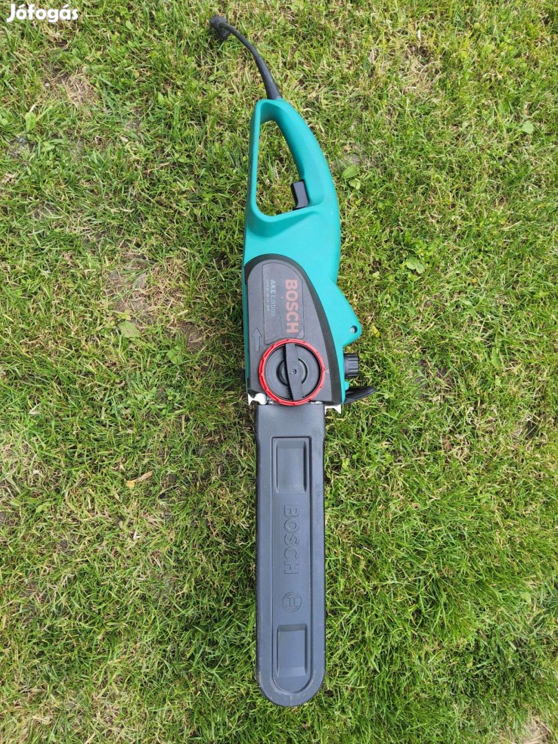 Bosch AKE Edition 1900W elektromos láncfürész 35cm SDS