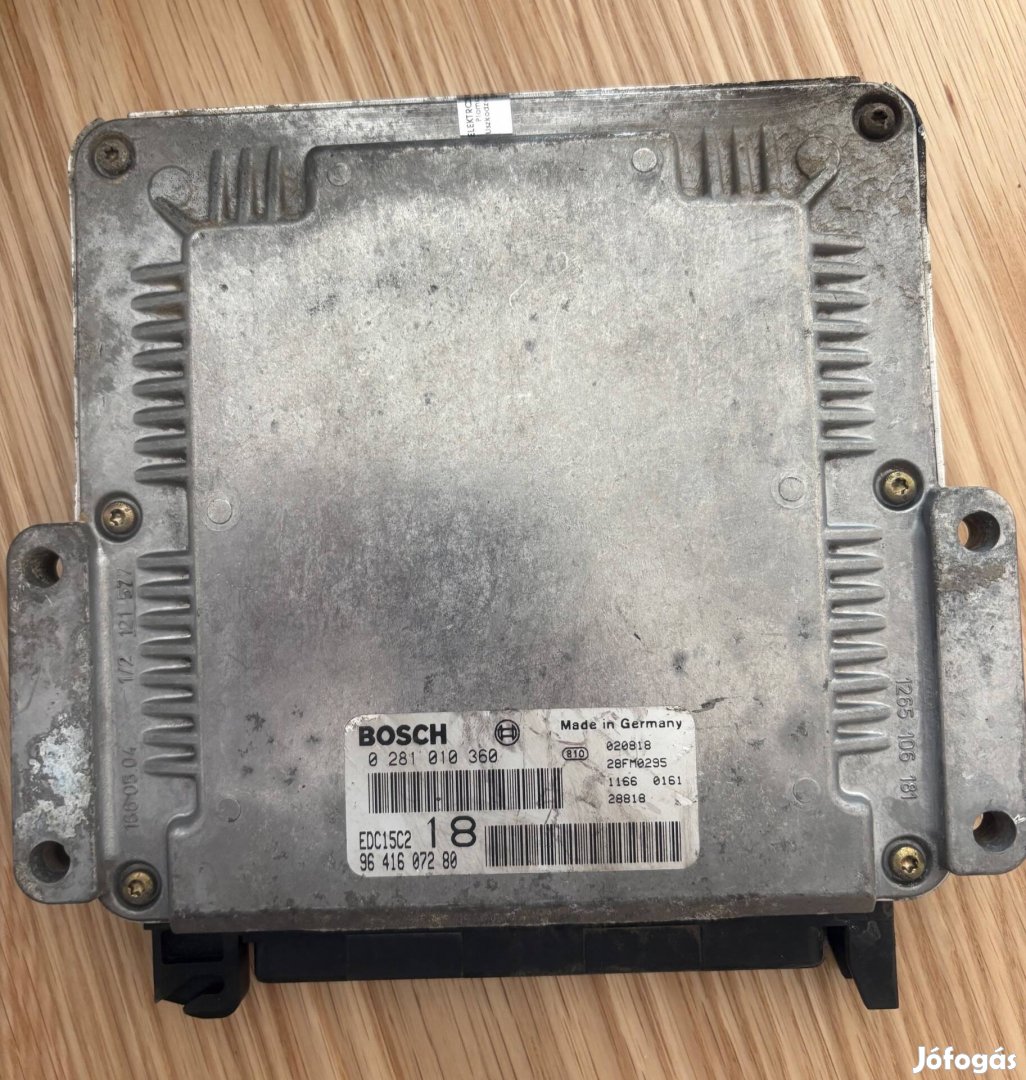 Bosch EDC15C2 18 9641607280 motorvezérlő