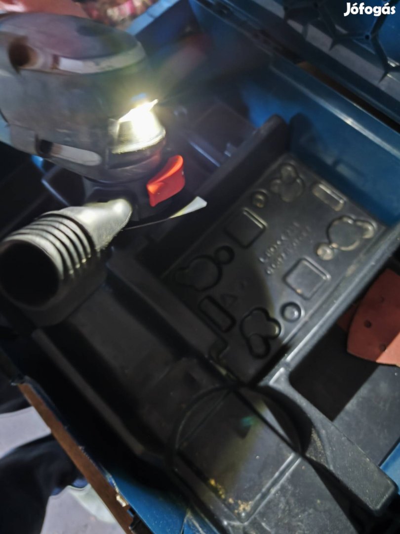 Bosch GOP 18V-28 akkus multi-cutter vágó szerszám