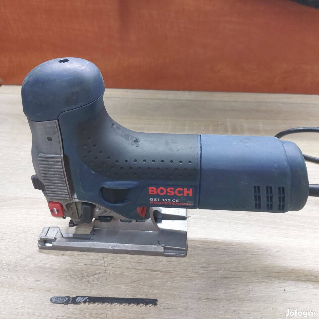 Bosch GST 135 CE dekopírfűrész szúrófűrész