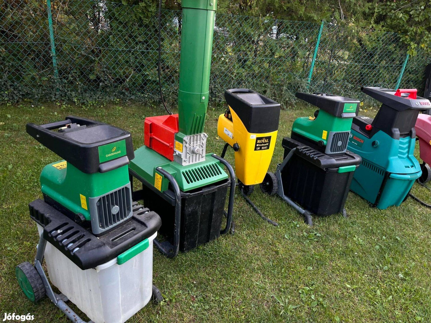 Bosch Gardena Hengerkéses behúzóhengeres Ágaprító Ágdaráló Gallydaráló