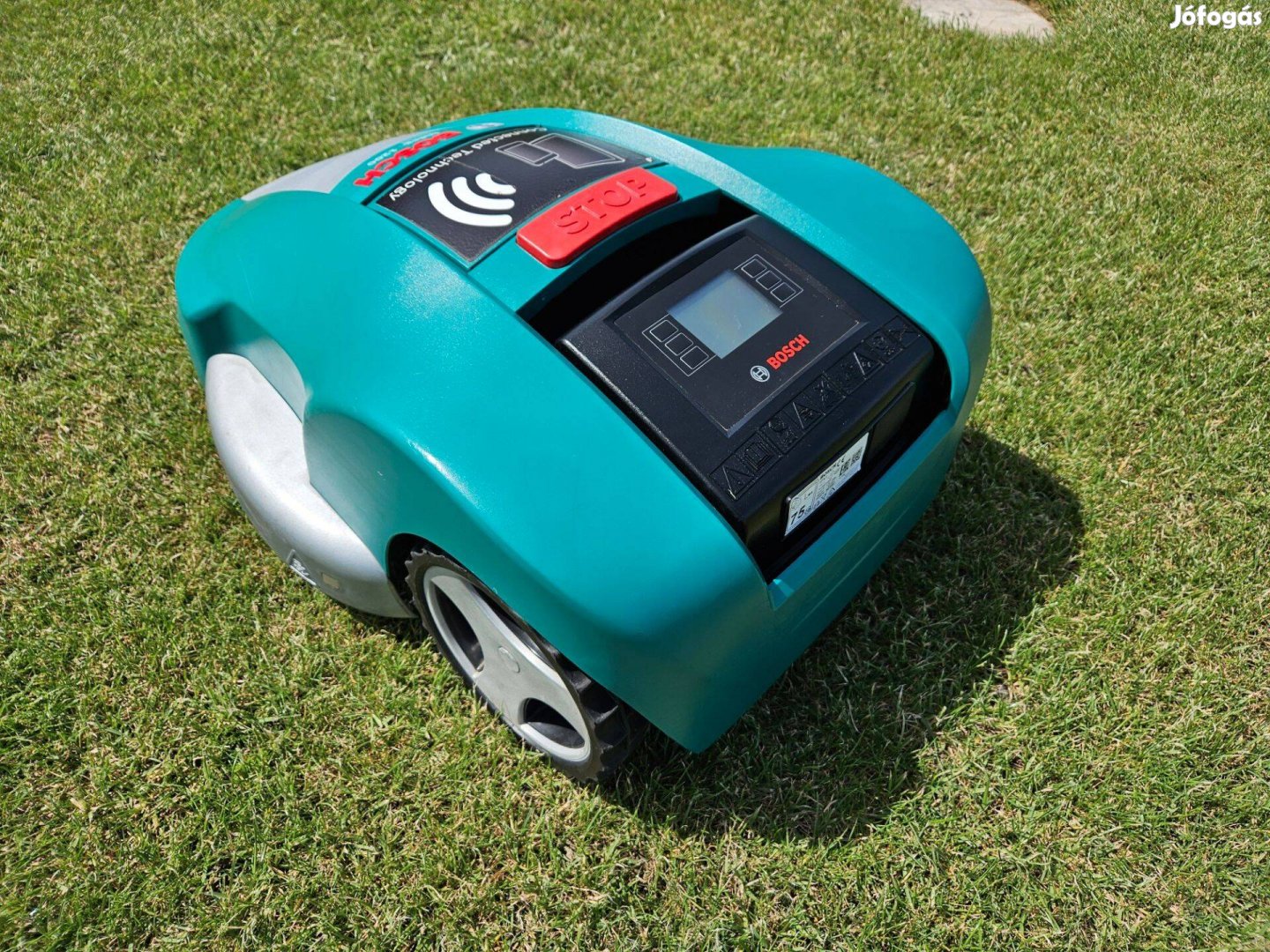 Bosch Indego 1000 Connect Robotfűnyíró
