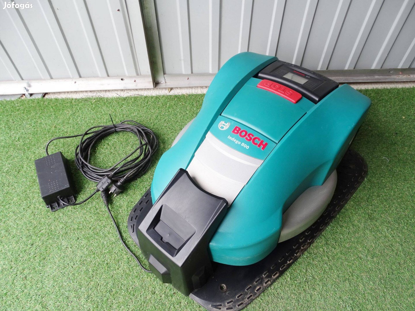 Bosch Indego 800 fűnyírórobot robotfűnyíró fűnyíró robot