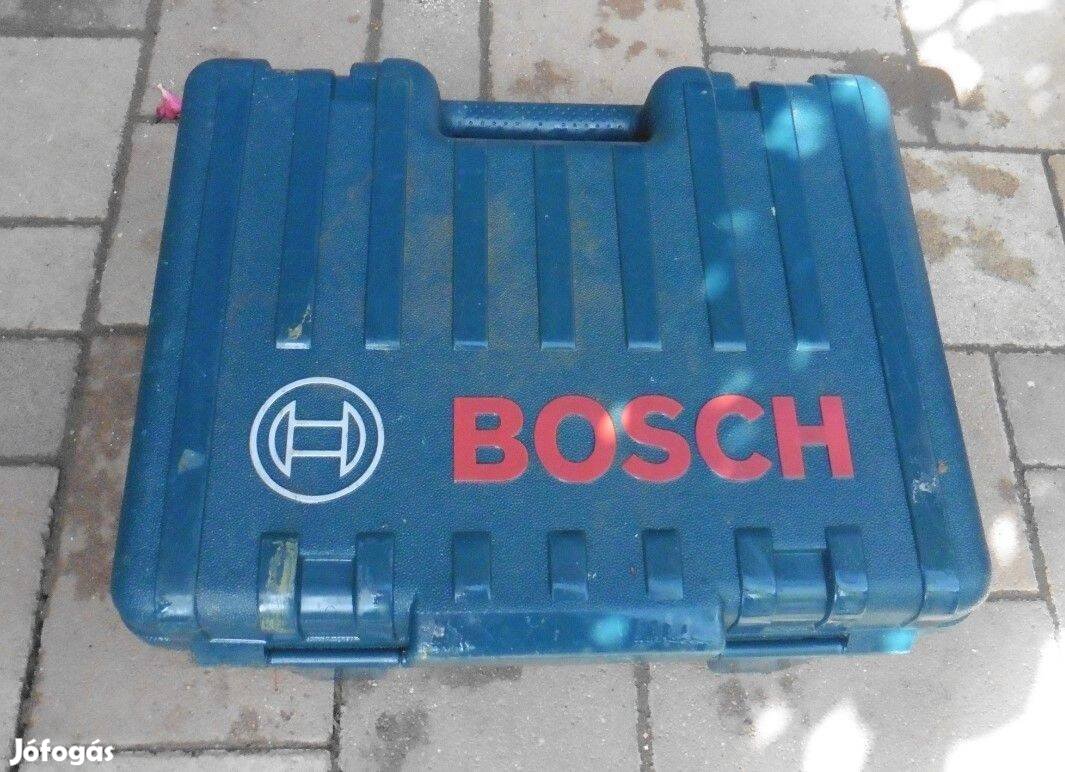 Bosch Műanyag koffer GSA 36V szablyafűrészhez