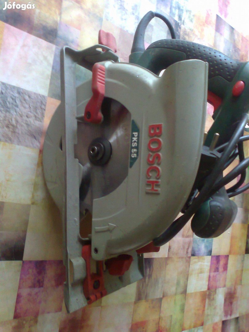 Bosch PKS 55 körfűrész, 150mm-es fűrészlappal, 220 v