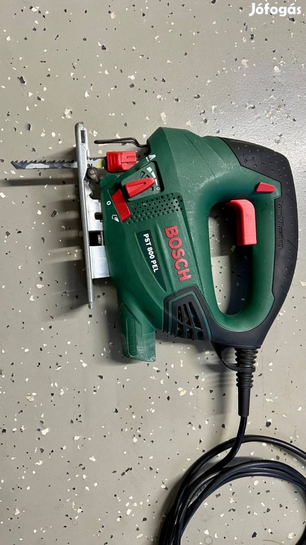 Bosch PST800 szúrófűrész