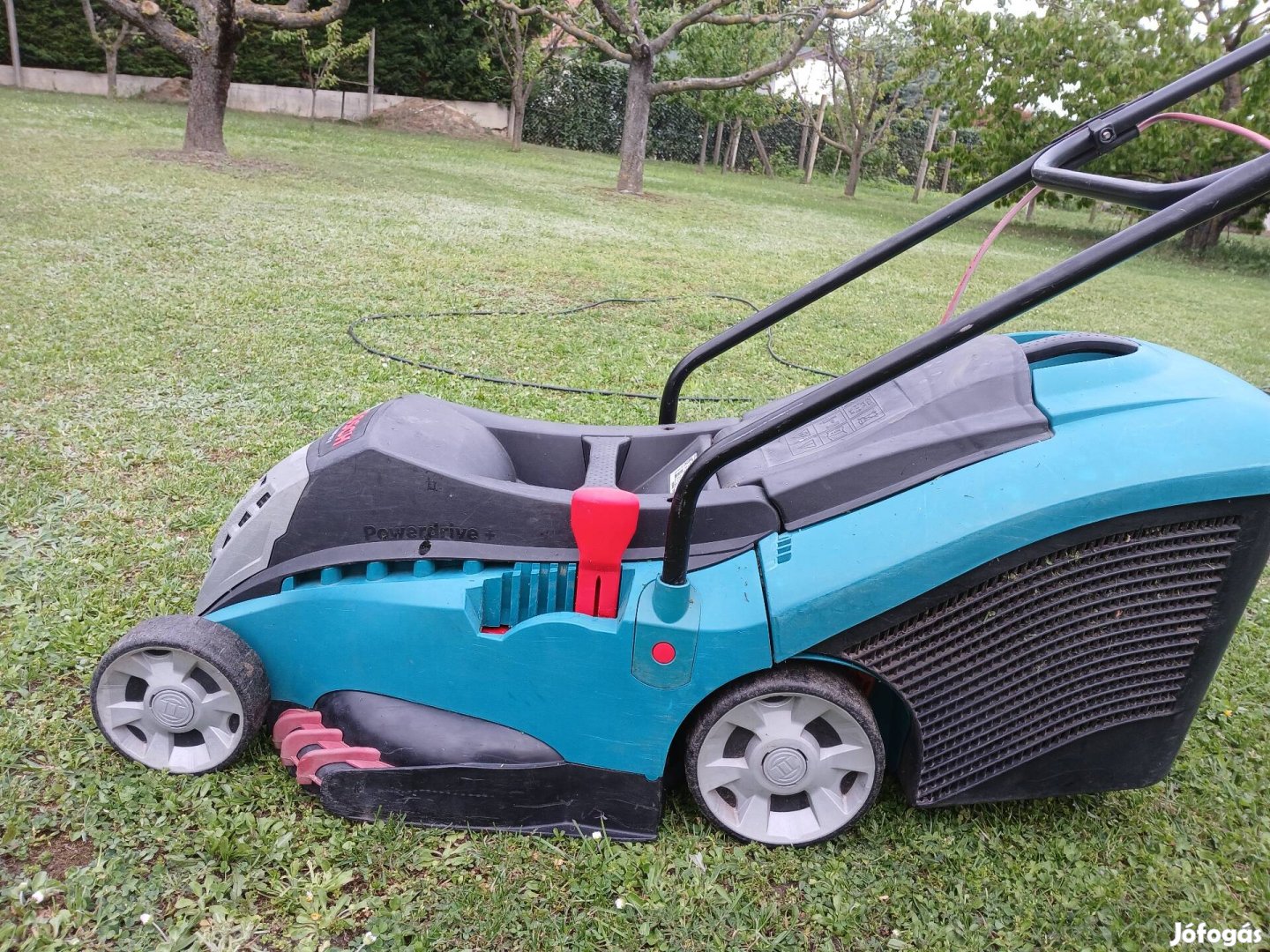 Bosch Rotak 37 elektromos fűnyíró