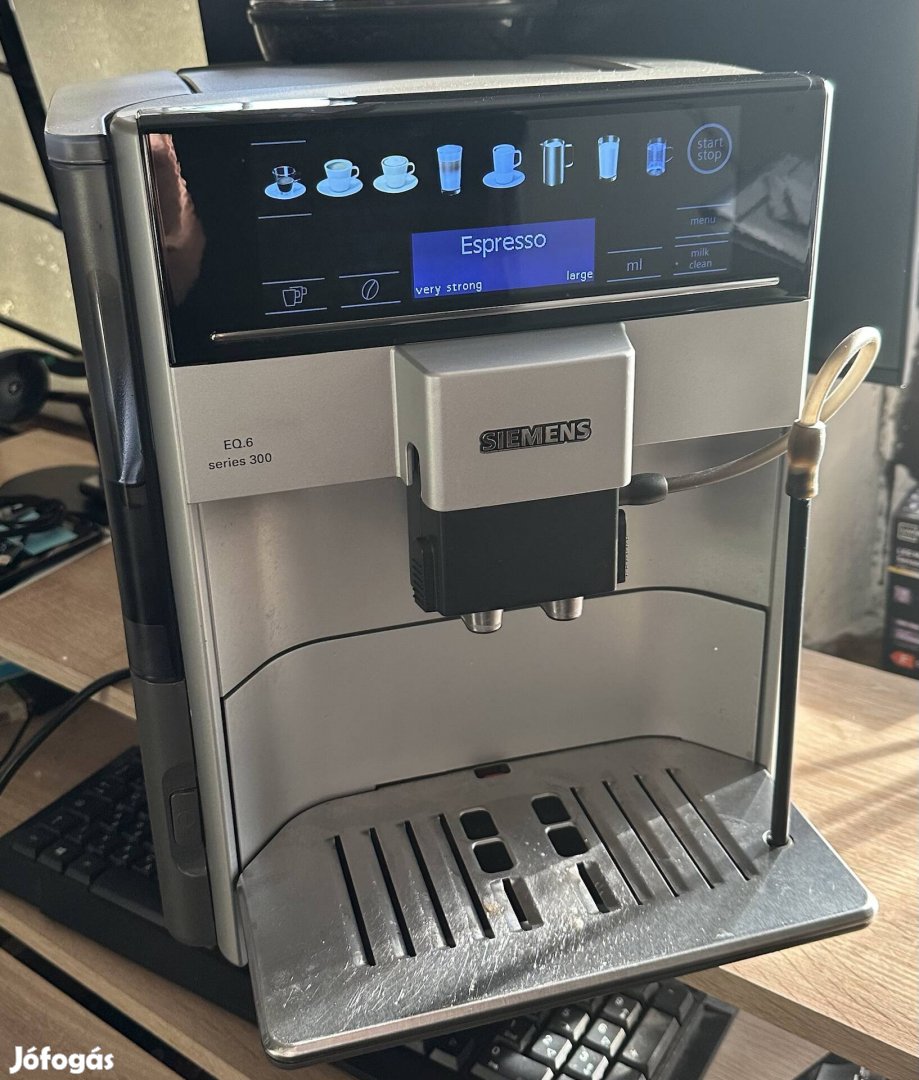 Bosch Siemens EQ6 S300 érintőkijelzős kv/latte/cappucino föző
