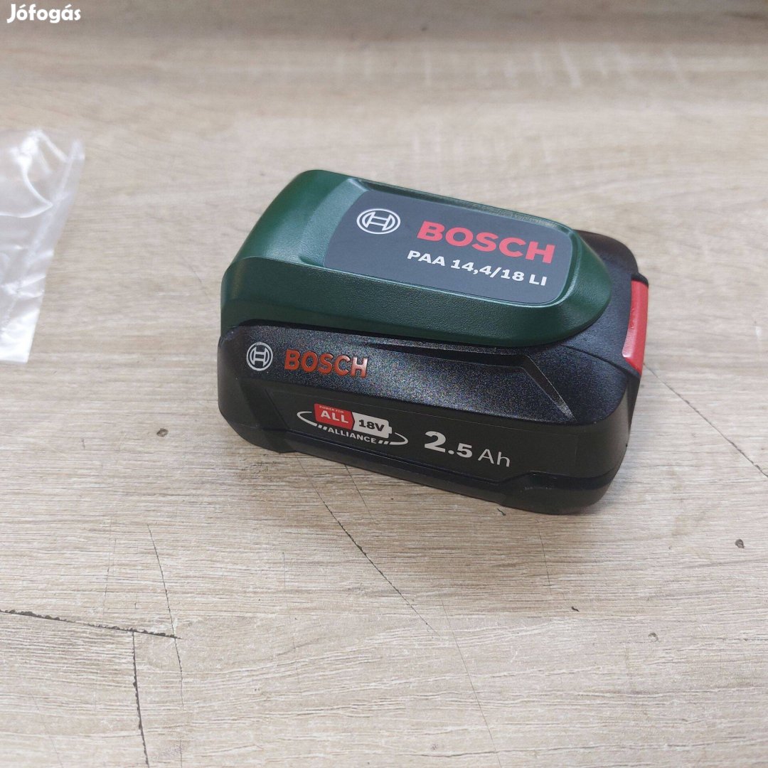 Bosch Universal USB-s akkumulátoros adapter-Powerbank