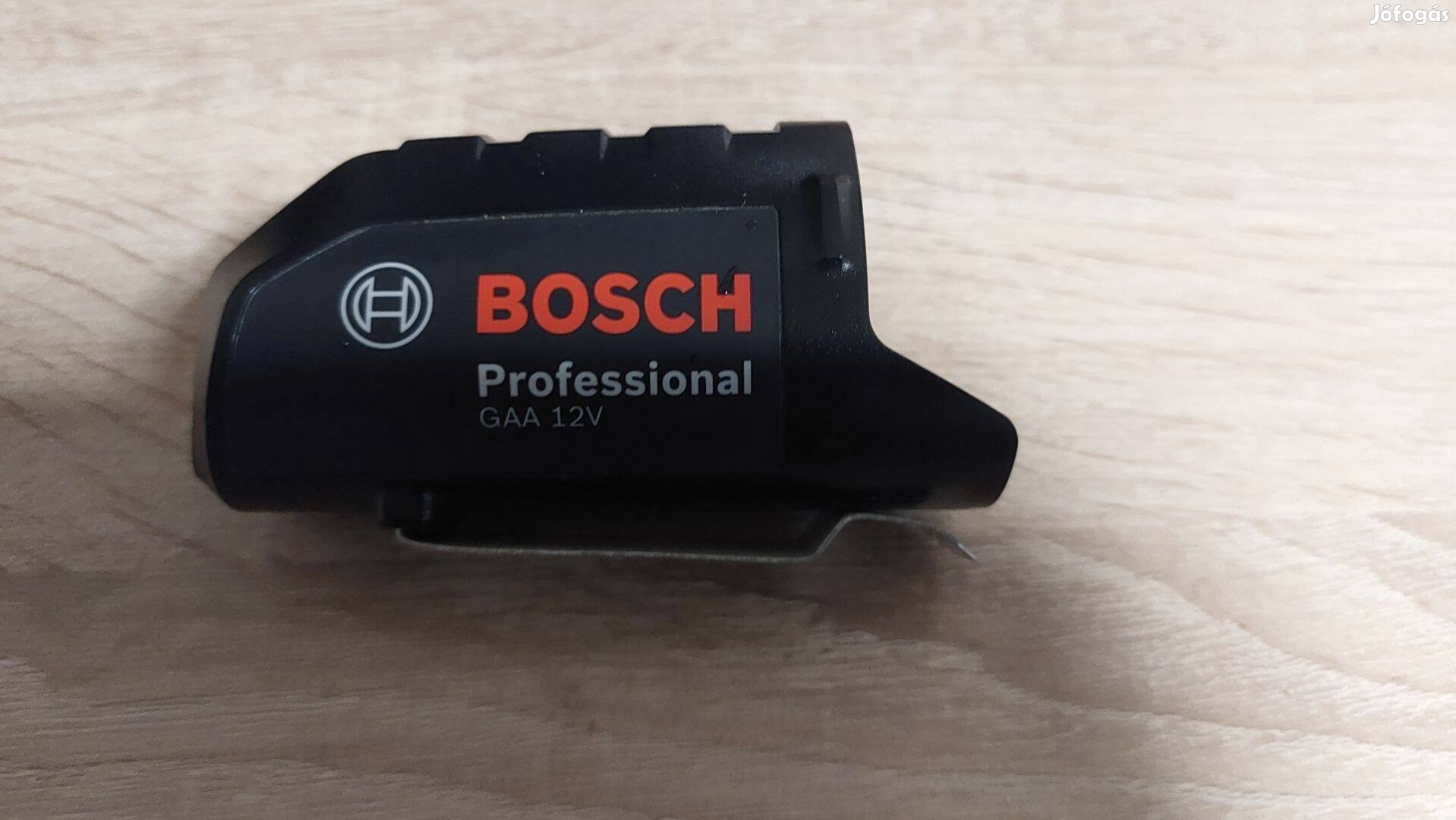 Bosch adapter fűthető kabáthoz, power bank