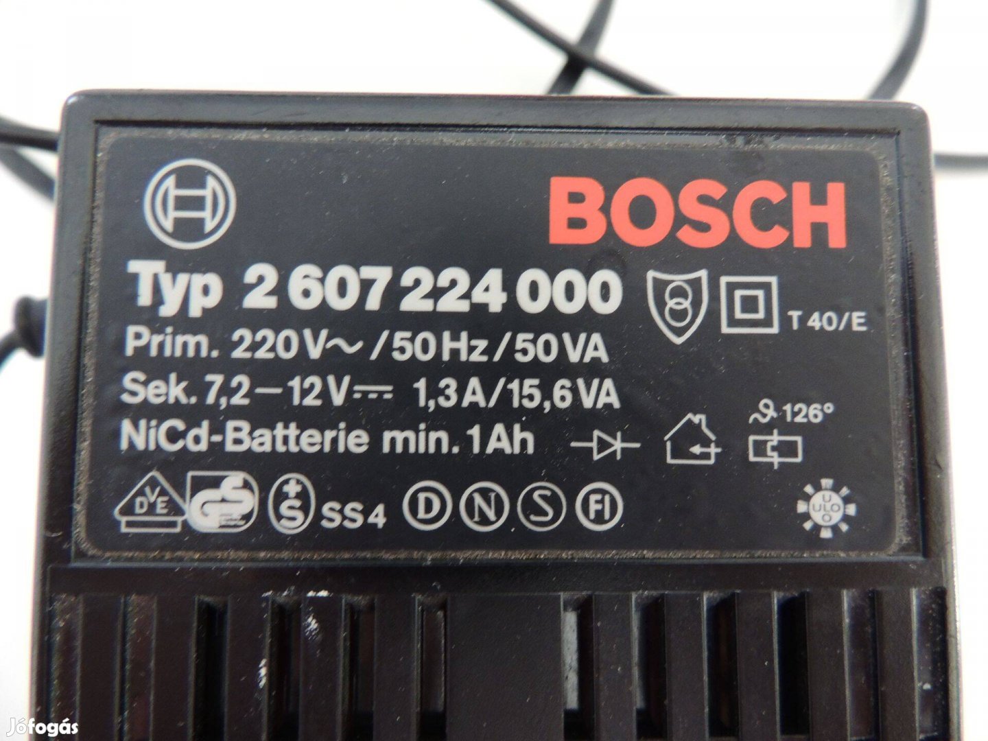 Bosch akkumulátor töltő