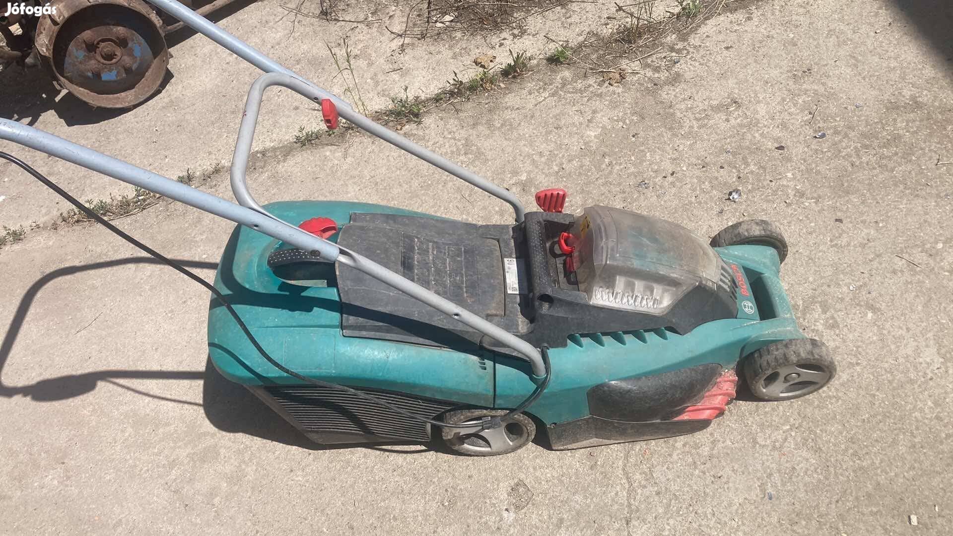 Bosch akkumulátoros fűgyűjtős fűnyíró!