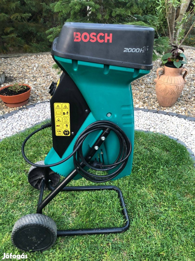 Bosch axt 2000 hp ágaprító
