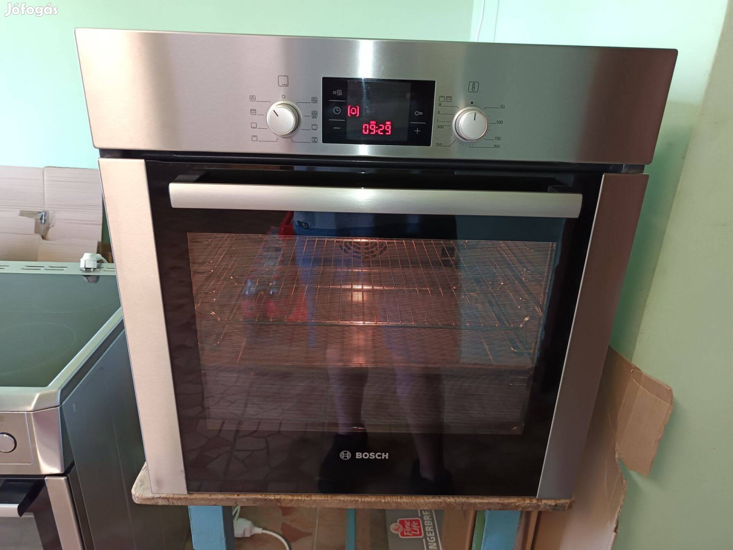 Bosch beépíthető pirolitikus sütő