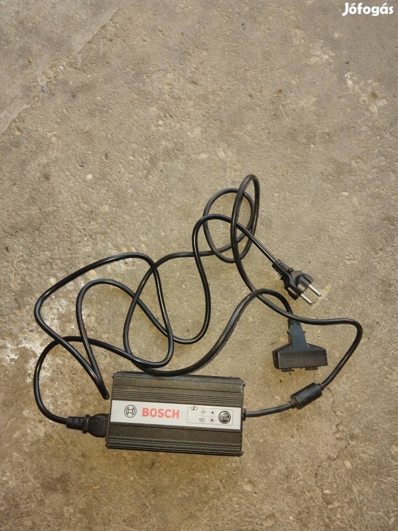 Bosch elektromos kerékpár töltő