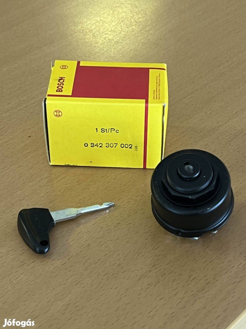 Bosch gyújtáskapcsoló kulccsal (Új)