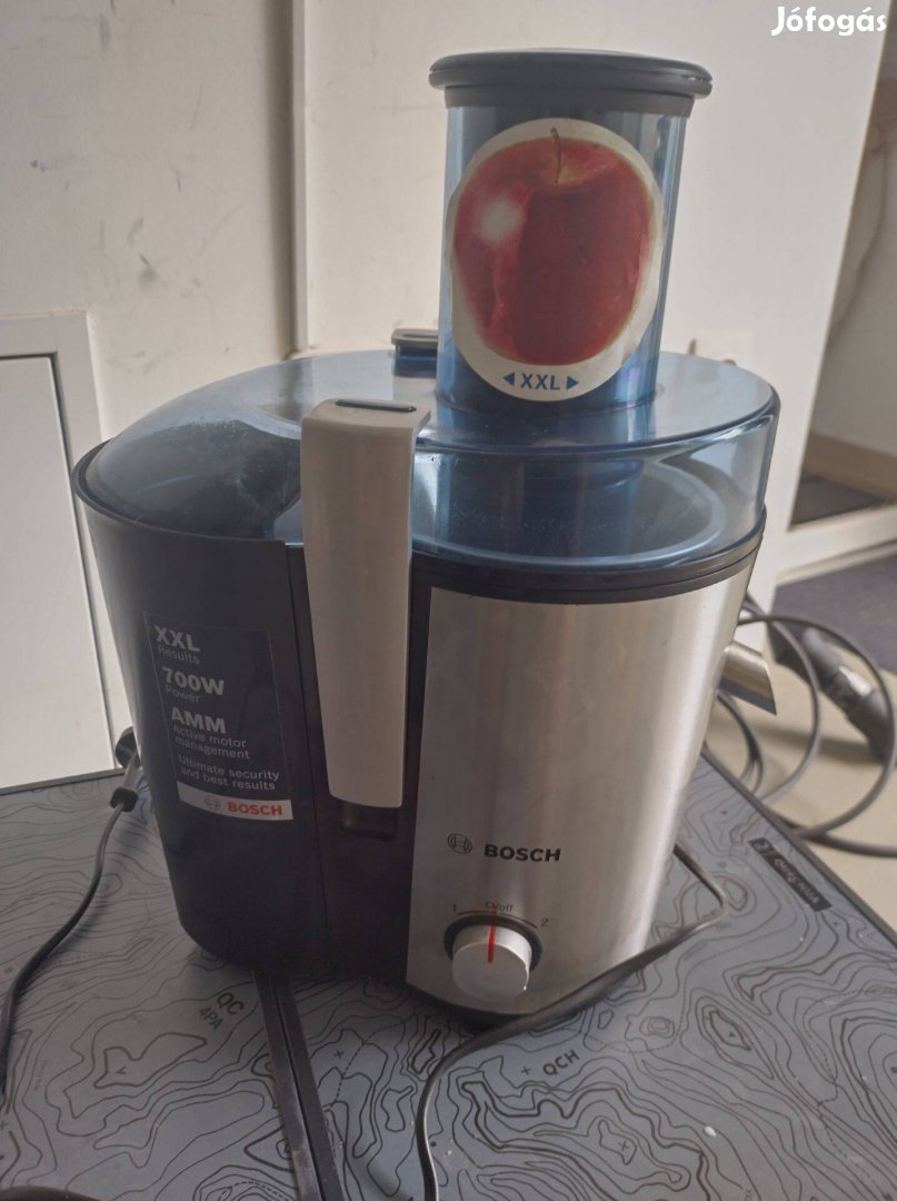 Bosch gyümölcscentrifuga, gyümölcslé készítő