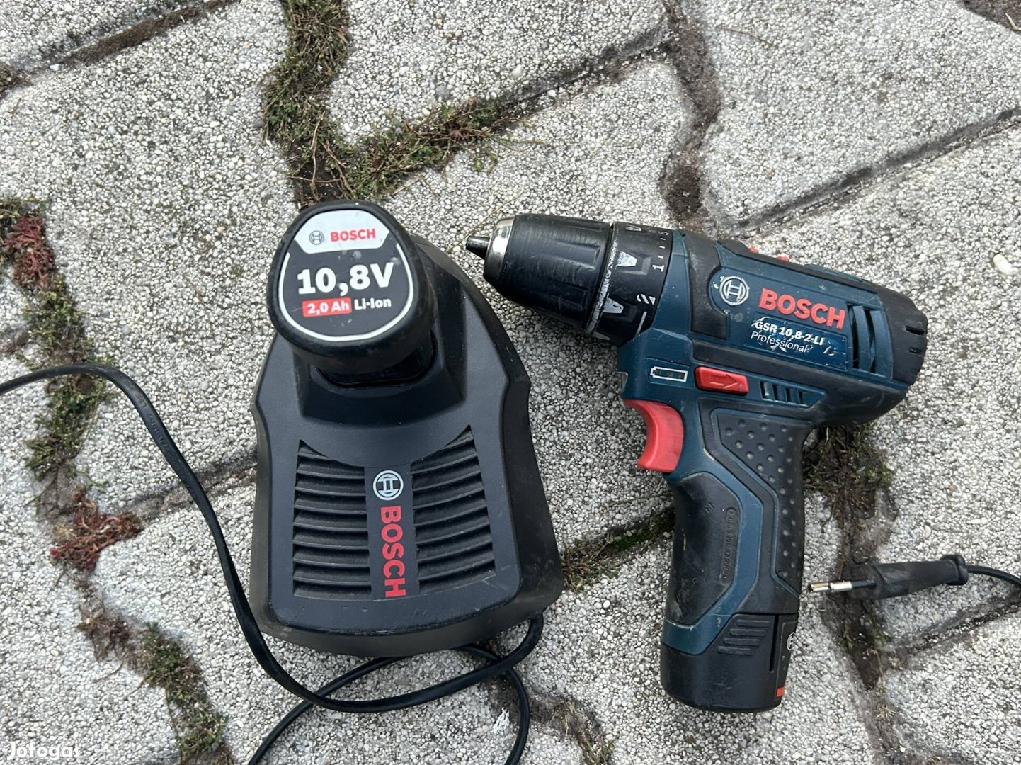 Bosch ipari lítiumos akkus fúró és csavarbehajtó 10.8V