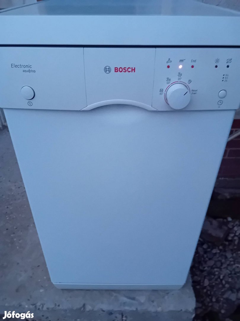 Bosch keskeny mosogatógép 45cm