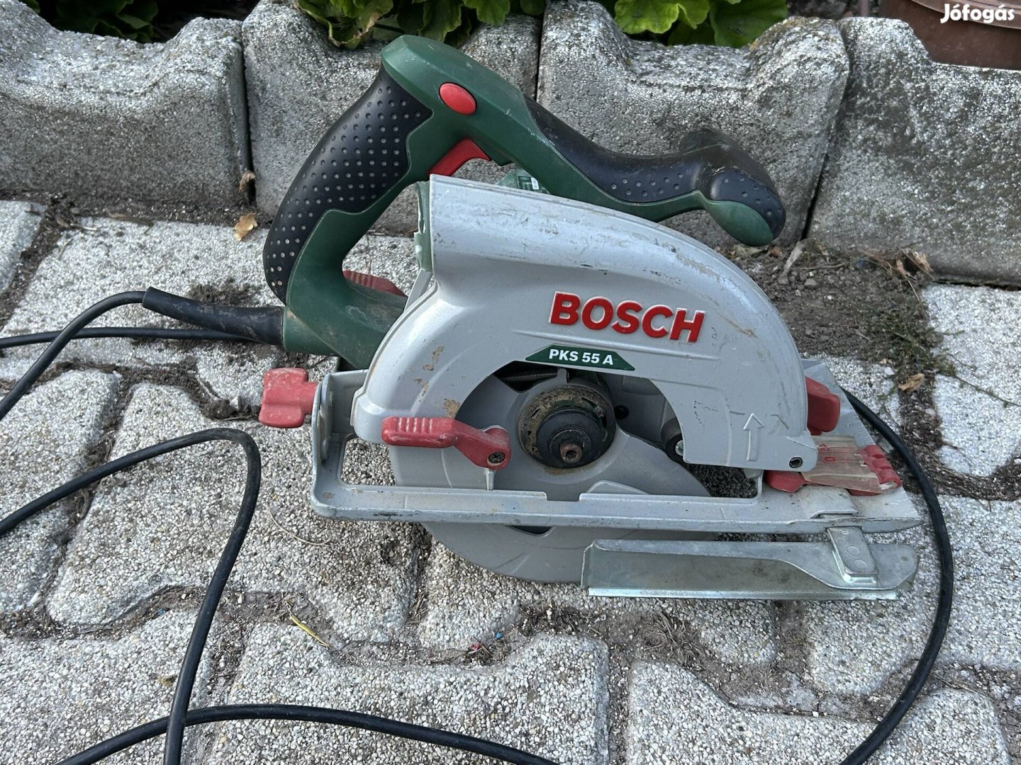 Bosch körfűrész 1200W