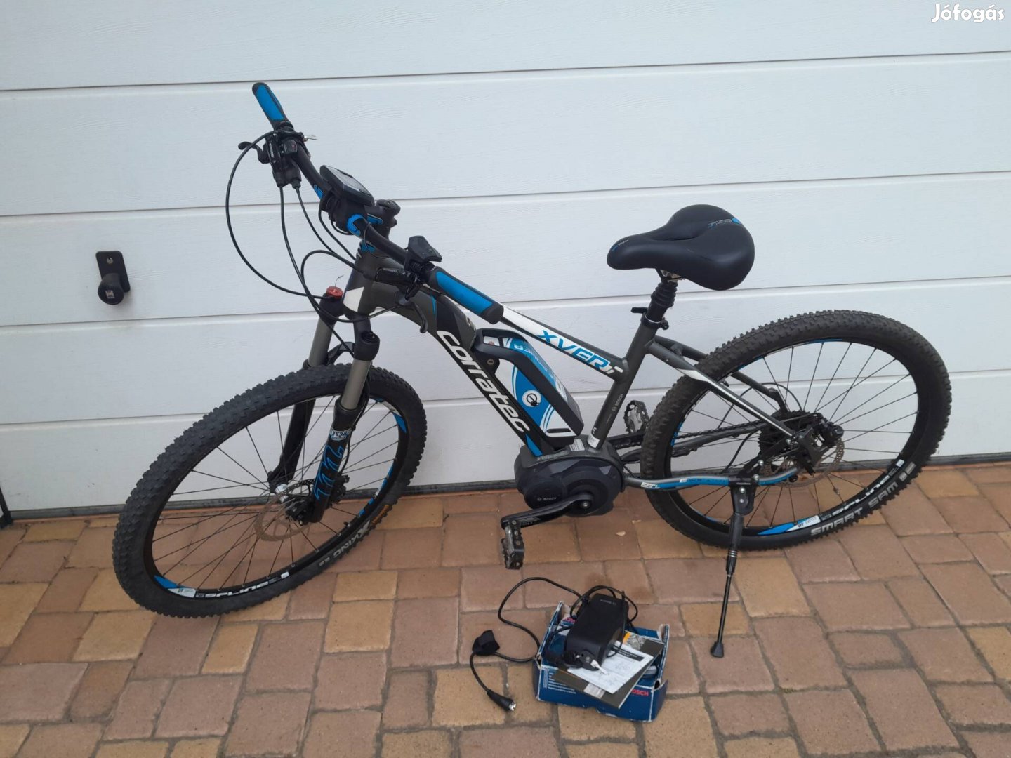 Bosch motoros elektromos kerékpár